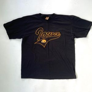 Vintage 90s Nutmeg Iowa T-Shirt